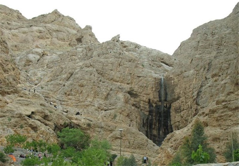 چشمه  لادر 